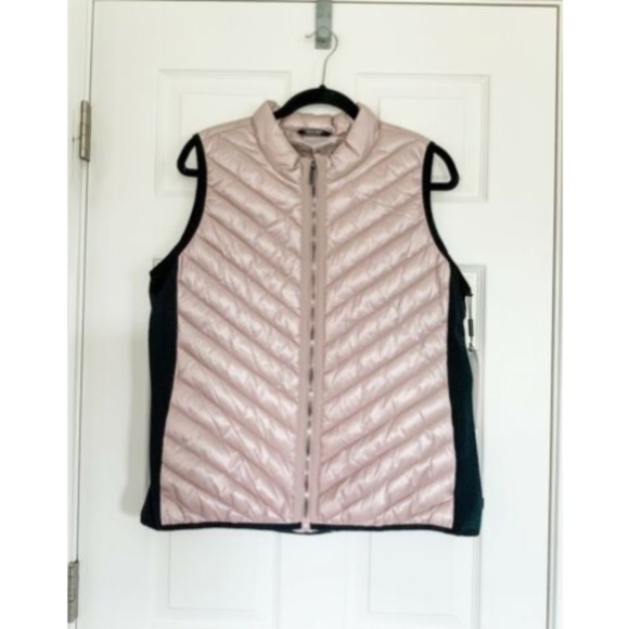 NWT Calvin Klein Performance Mock Neck Vest - Picture 2 of 3